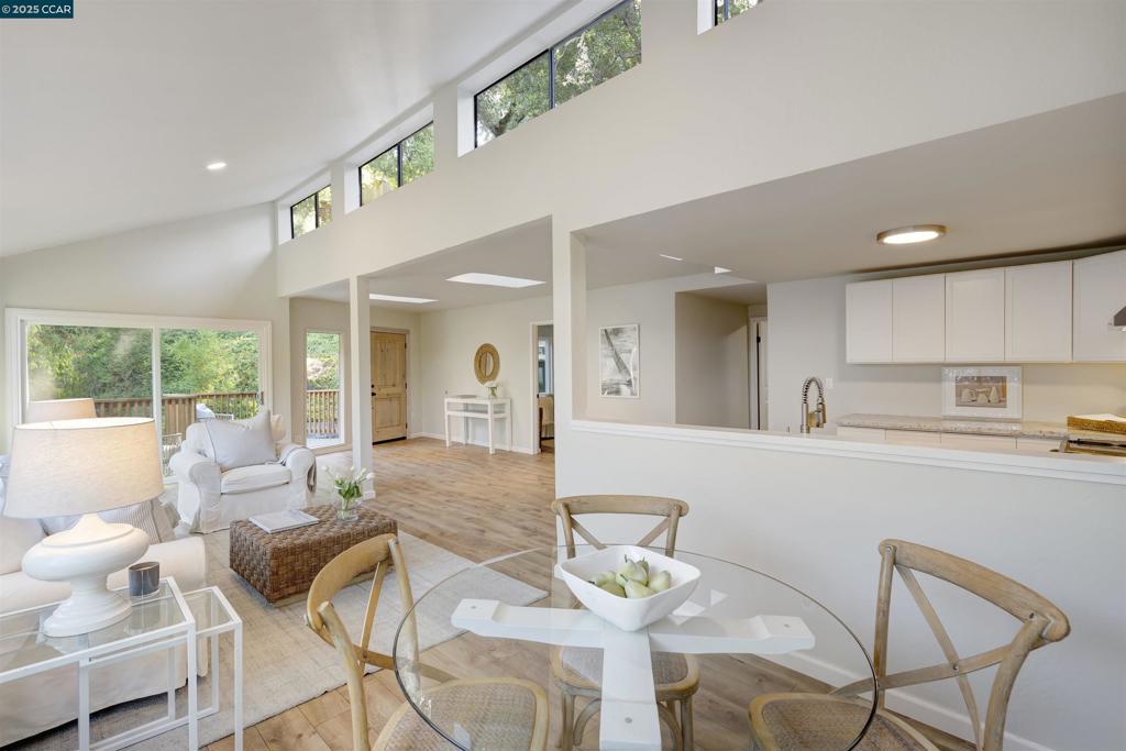 ORINDA PARK - Residential