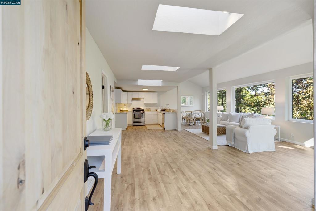 ORINDA PARK - Residential