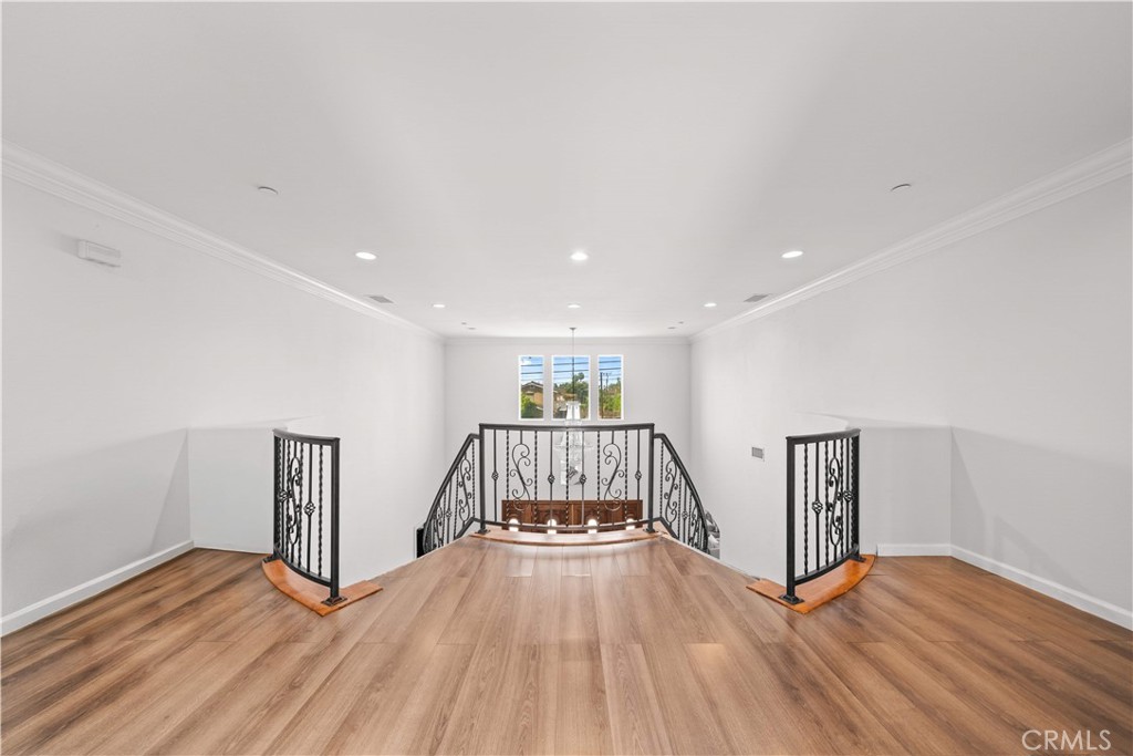 1621 Bryan Avenue