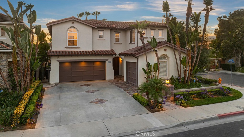 19055 Redford Lane