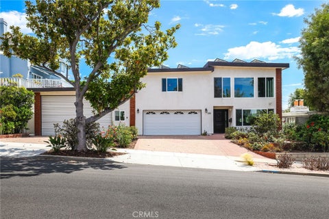 Photo of 388 Flint Avenue, Long Beach, CA 90814 (MLS # OC26178551)