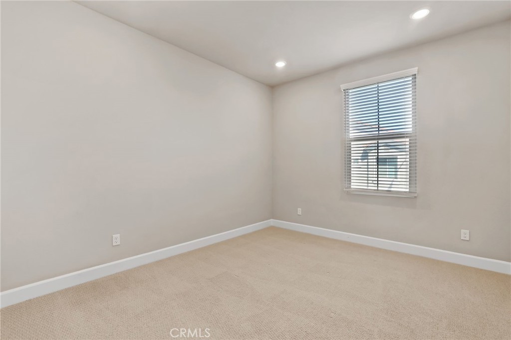 Regatta - Residential Lease