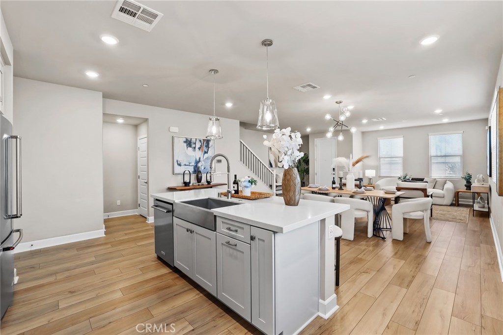 Regatta - Residential Lease