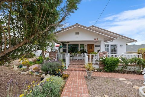206 S Wisconsin Street Fallbrook CA 92028