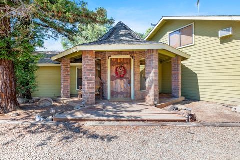 Photo of 39330 W Hwy 198, Coalinga, CA 93210 (MLS # FR26059506)