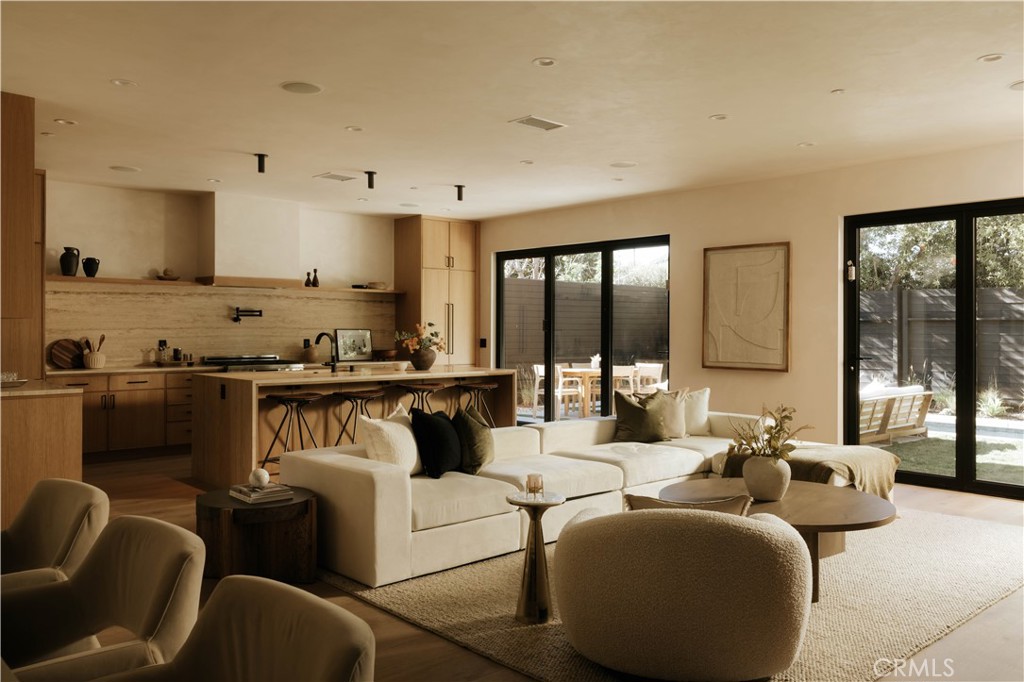 12527 Mitchell Avenue