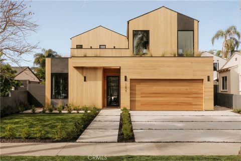 12527 Mitchell Avenue Los Angeles CA 90066