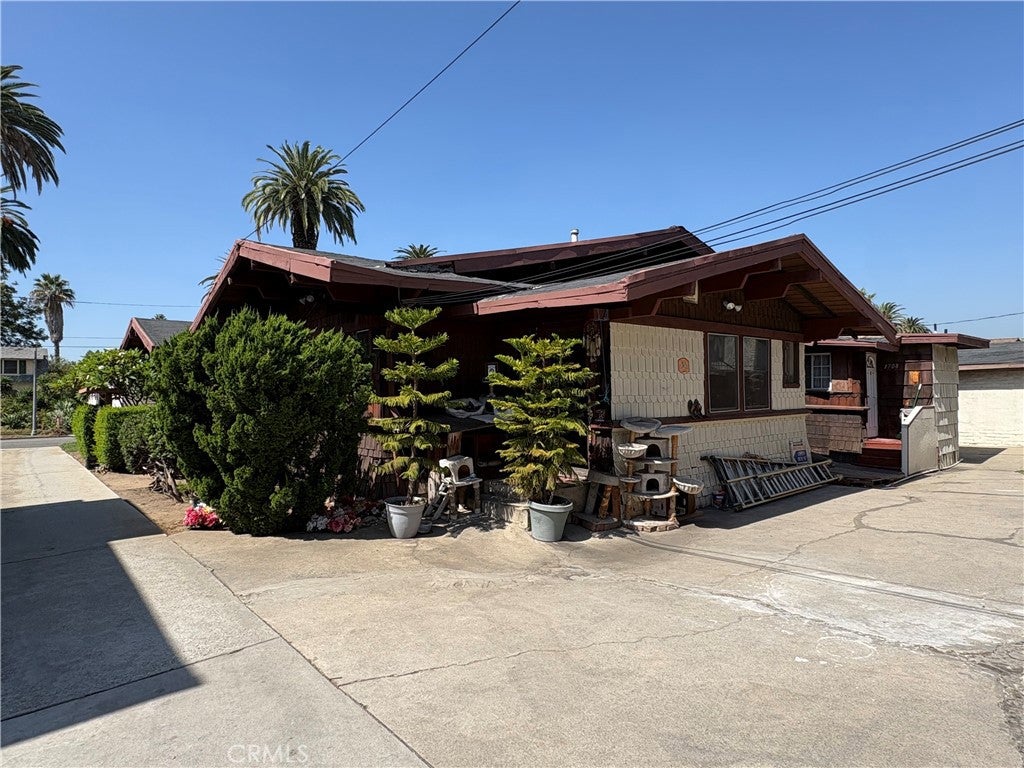 1706 S 2nd Street