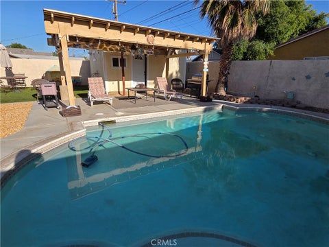 Photo of 16437 Live Oak St, Hesperia, CA 92345 (MLS # CV26206356)