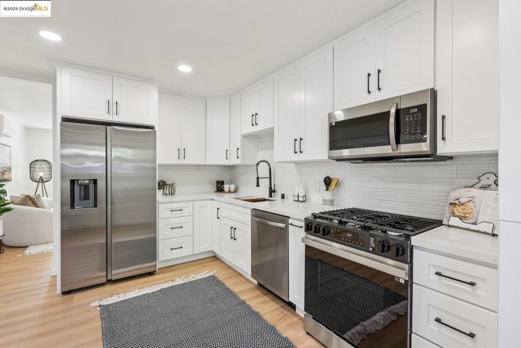 CANTERBURY VILG - Residential