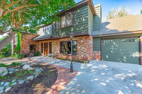 Photo of 3336 Old Post Road, Fallbrook, CA 92028 (MLS # NDP2608251)