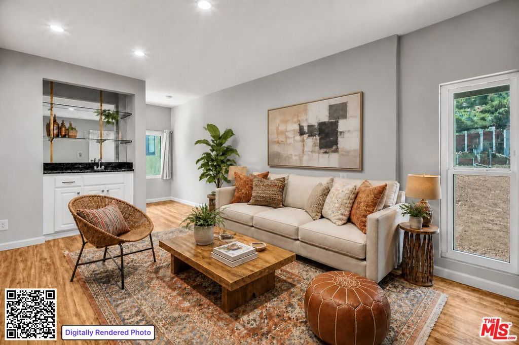 1766 Griffith Park Boulevard 1
