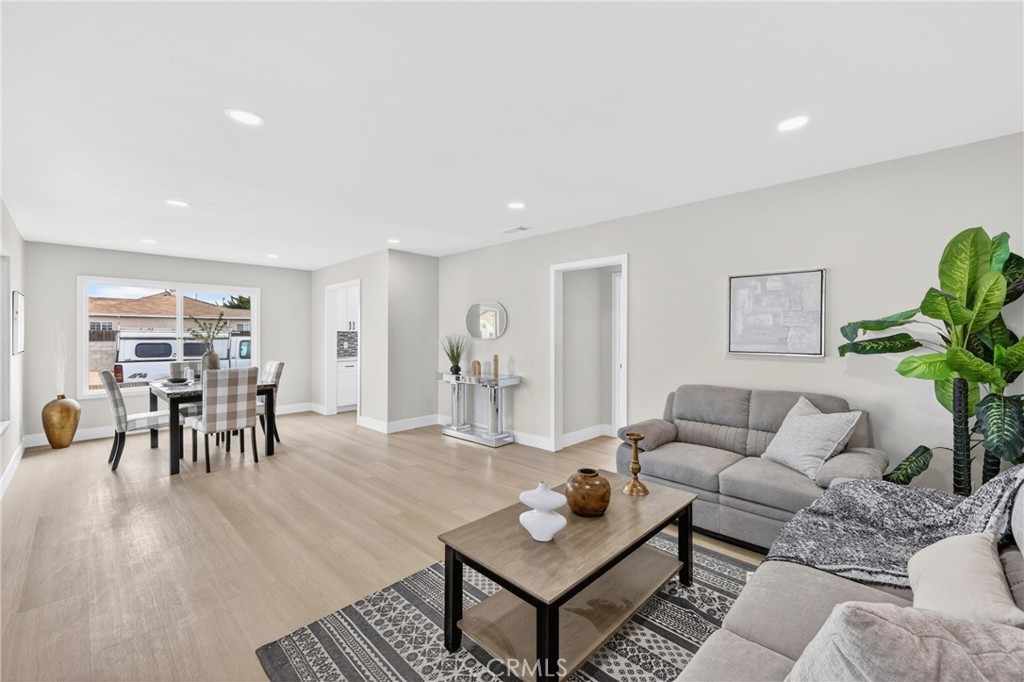 1232 W Papeete