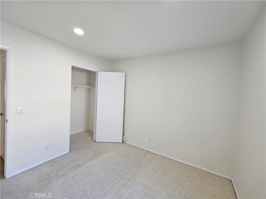 Fullerton Crest (FUCR) - Residential Lease