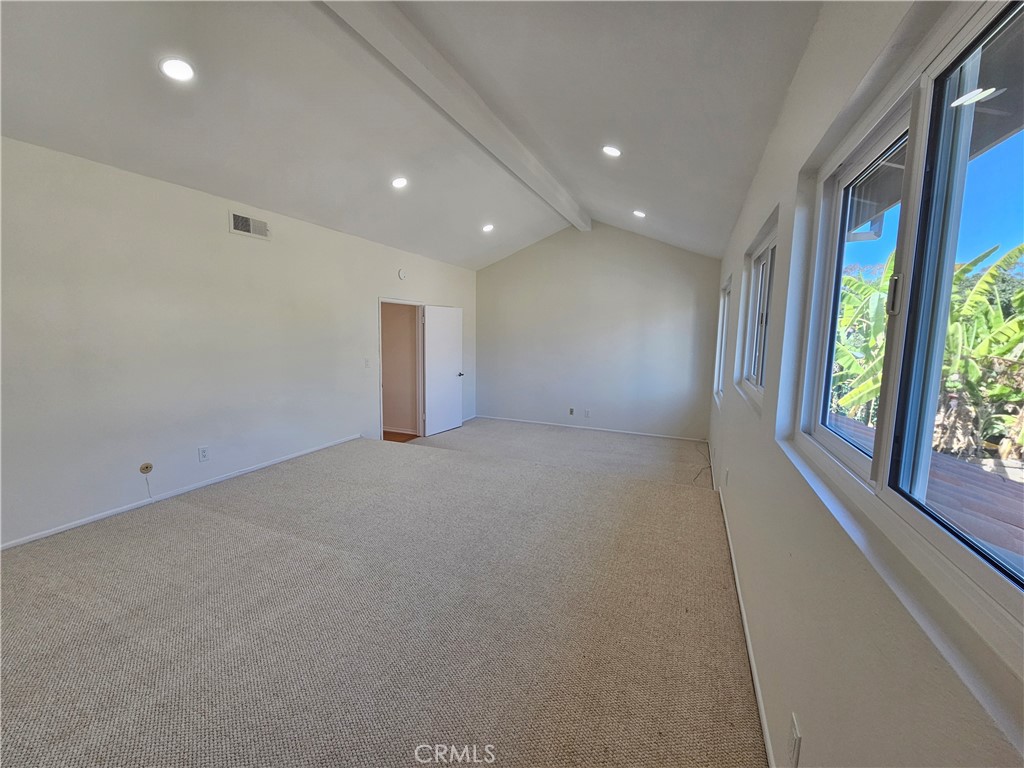 Fullerton Crest (FUCR) - Residential Lease