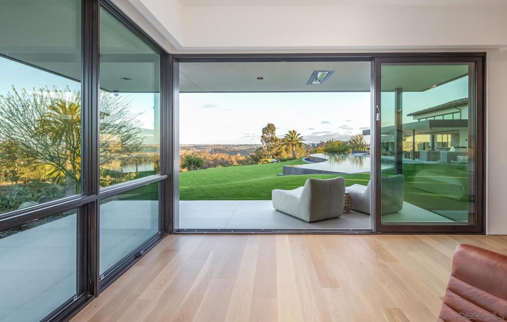 Rancho Santa Fe - Residential