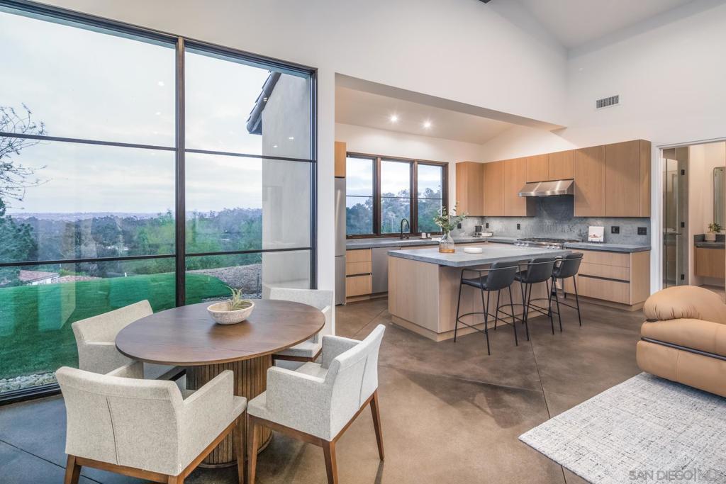 Rancho Santa Fe - Residential