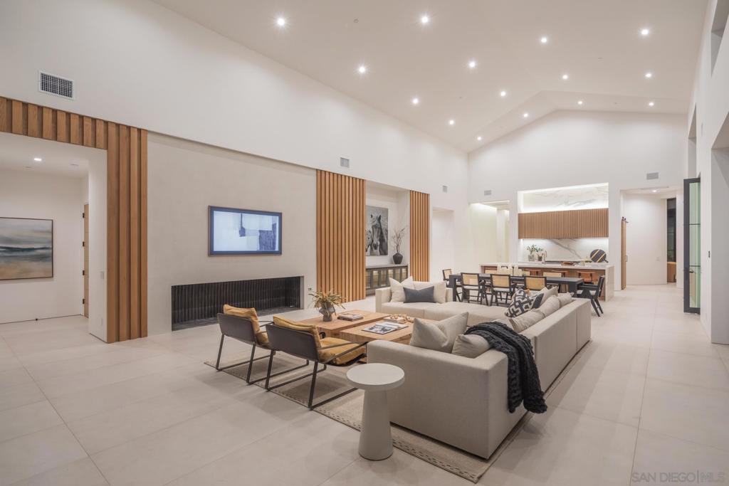 Rancho Santa Fe - Residential