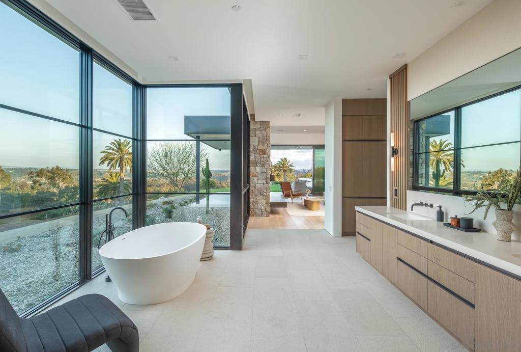 Rancho Santa Fe - Residential