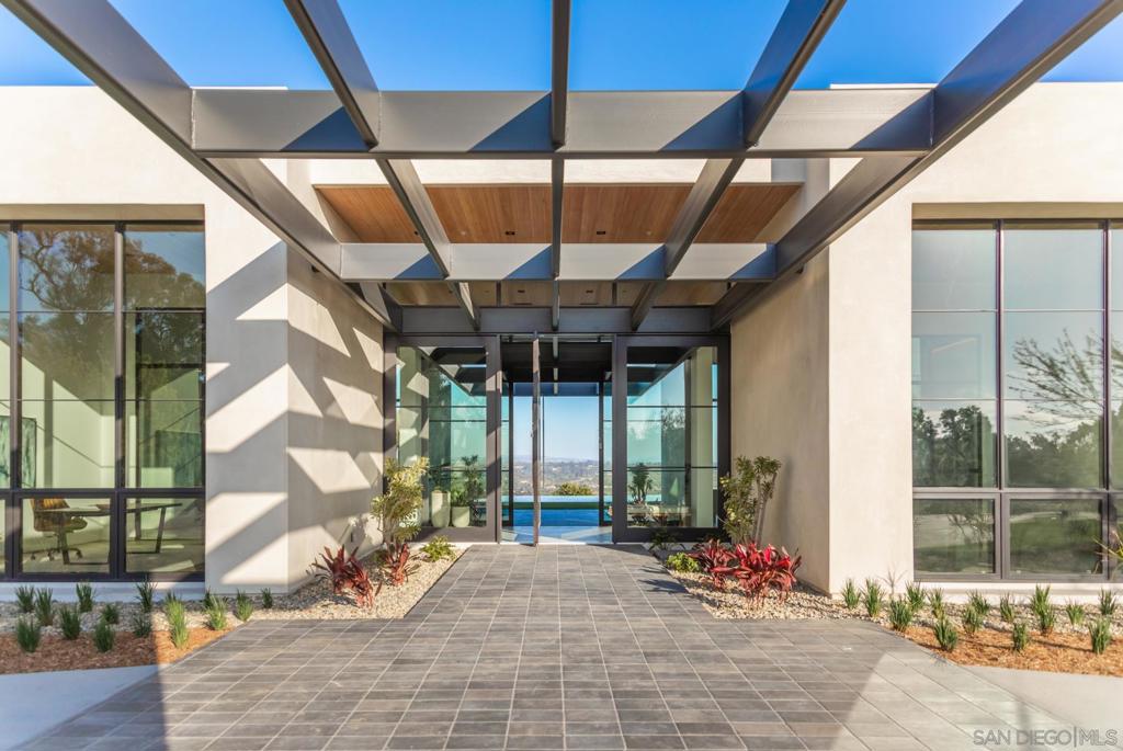 Rancho Santa Fe - Residential