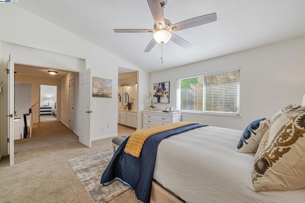 SILVERGATE - Residential