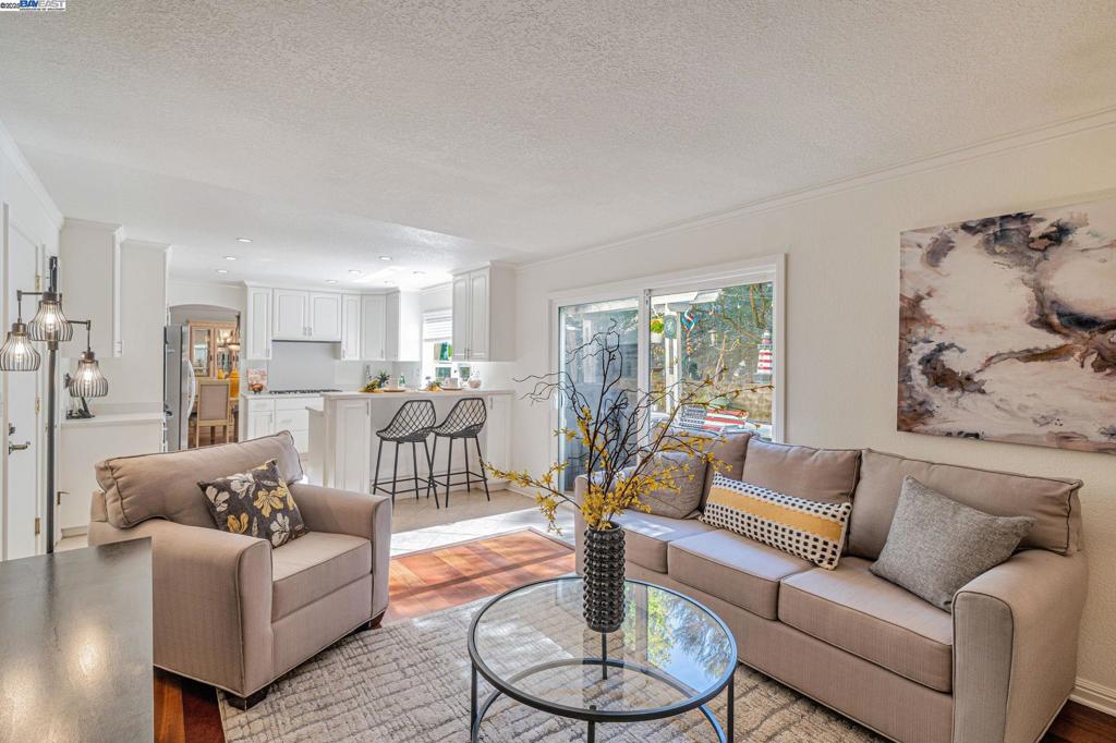 SILVERGATE - Residential