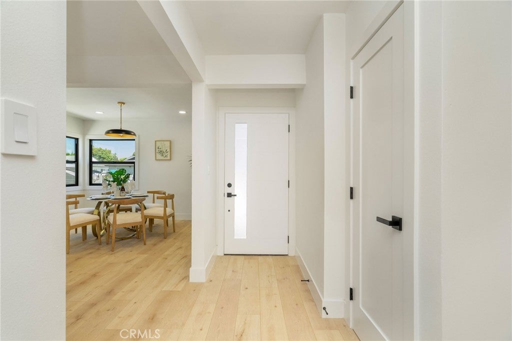 Properties 2 17200 Lanark Street
