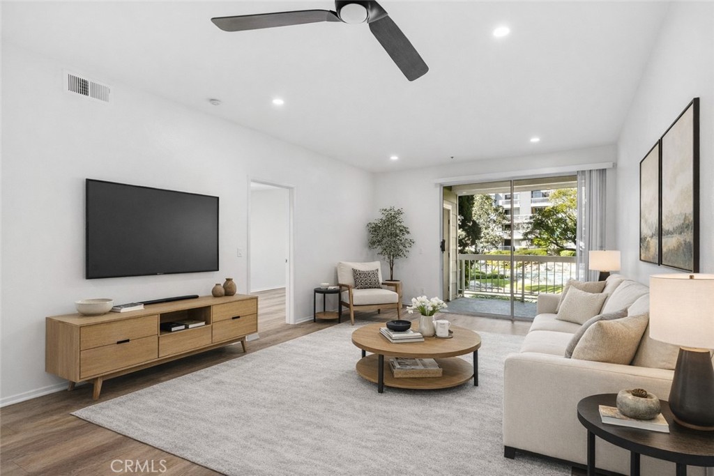 20371 Bluffside Circle B105