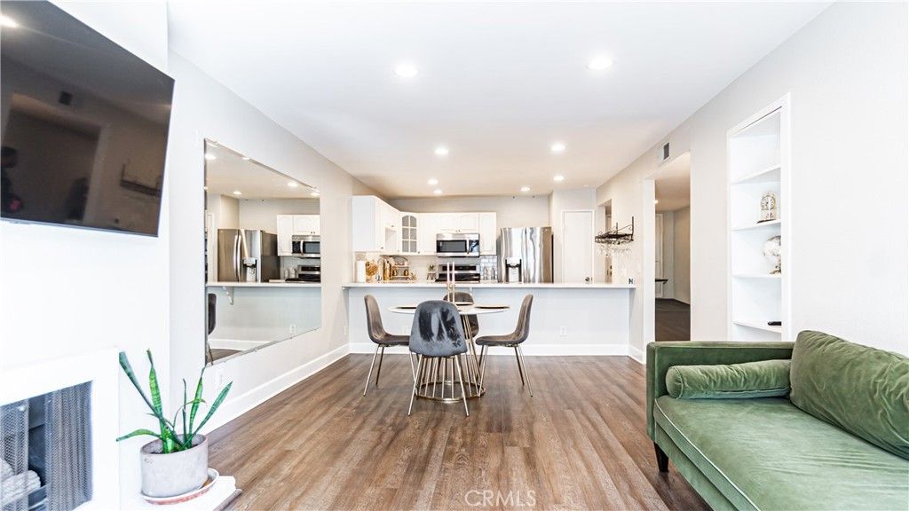 Photo of 1940 N Highland Ave #26, Hollywood Hills, CA 90068 (MLS # CV25226411)