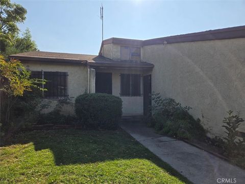 10950 Saticoy 48 Sun Valley CA 91352