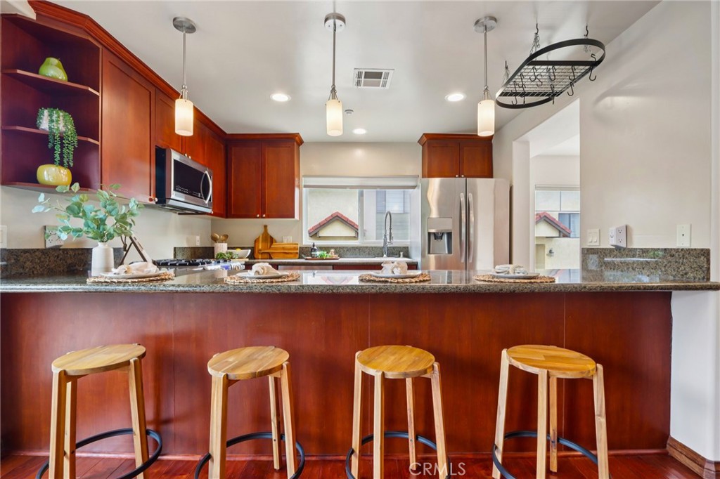 50 Esperanza Avenue A