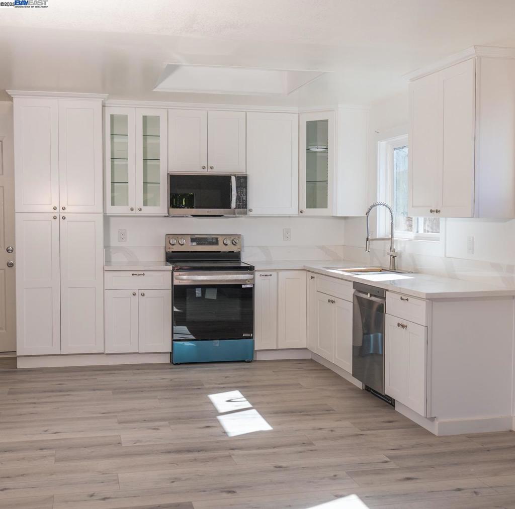 DOVER TERRACE SO - Residential