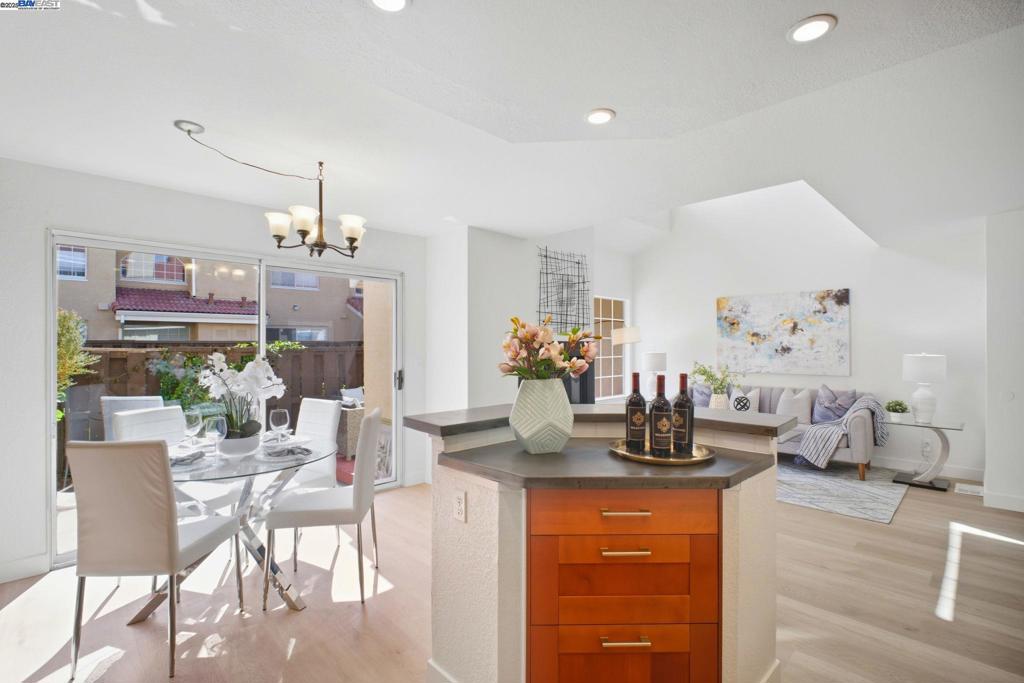 CENTRAL LOCATION - Residential
