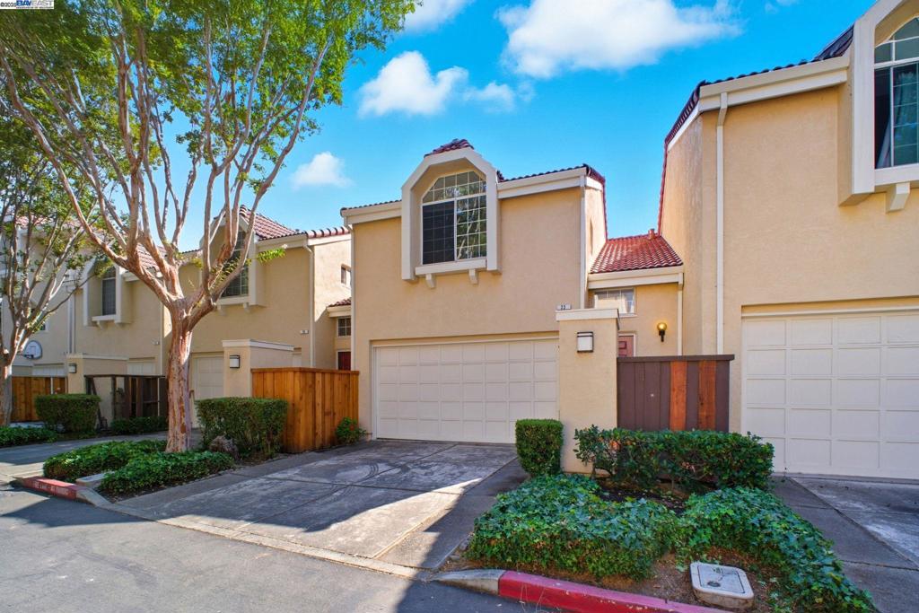 CENTRAL LOCATION - Residential
