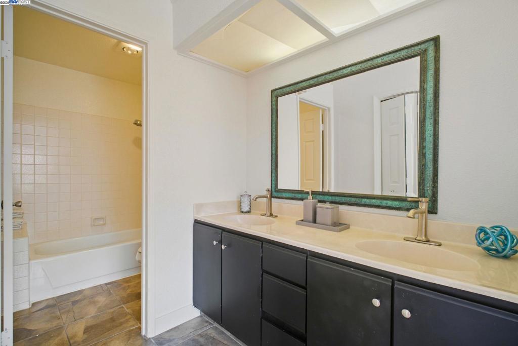 CENTRAL LOCATION - Residential