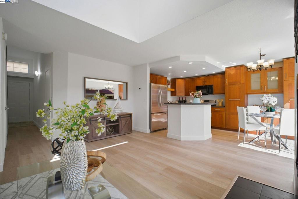 CENTRAL LOCATION - Residential