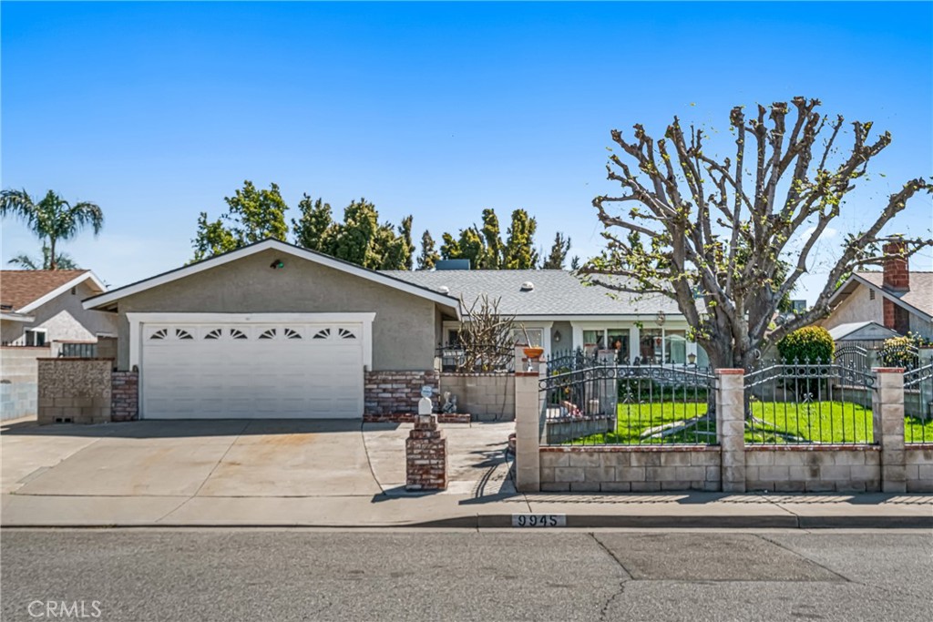 CHARMING HOME SHOWS PRIDE OF OWNERSHIP!! One of the best values located in FONTANA, in a Cul-De-Sac! This LOVELY HOME has 3 Bedrooms and 2 Baths. Amazing square footage, boasting 1,470 sqft of living space and a generous lot size of 7,200! Laminate, tile and carpet floors throughout!! EXTREMELY WELL MAINTAINED, ROOF IS LESS THEN 2 YEARS OLD, NEW A/C, NEW PAINT THROUGHOUT, RECESSED LIGHTING, SKYLIGHTS, CEILLING FANS, LIVING ROOM IN FRONT, FIREPLACE, KITCHEN AND DINING ROOM THAT LEADS TO ENCLOSED PATIO/FAMILY ROOM IN THE BACK! Laundry room located inside garage!! WELL MANICURED and LOW MAINTENCE BACKYARD HAS PLANTS AND TREES!! Driveway leads to a 2 CAR GARAGE. Ready for another great family! TRULY A MUST-SEE!! VIRTUAL TOUR IS AVAILABLE!