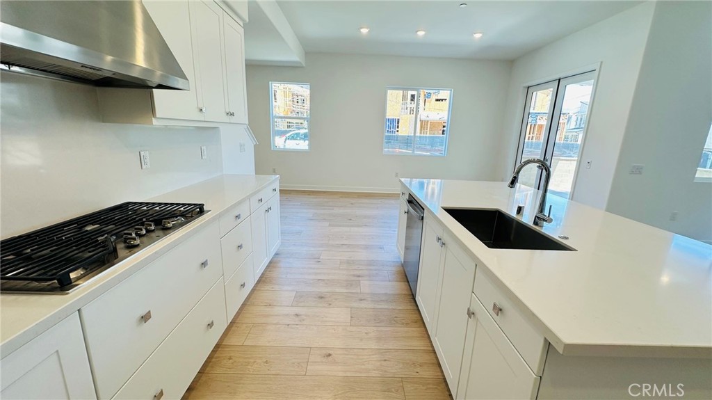 Amaris - Residential Lease