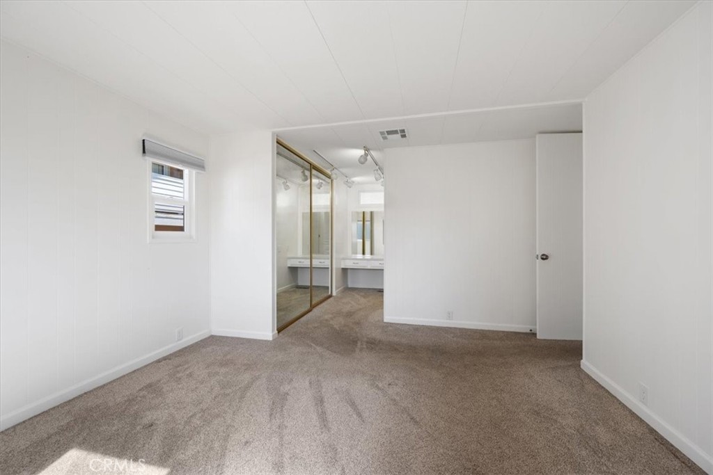 SM Northeast(910) - Residential
