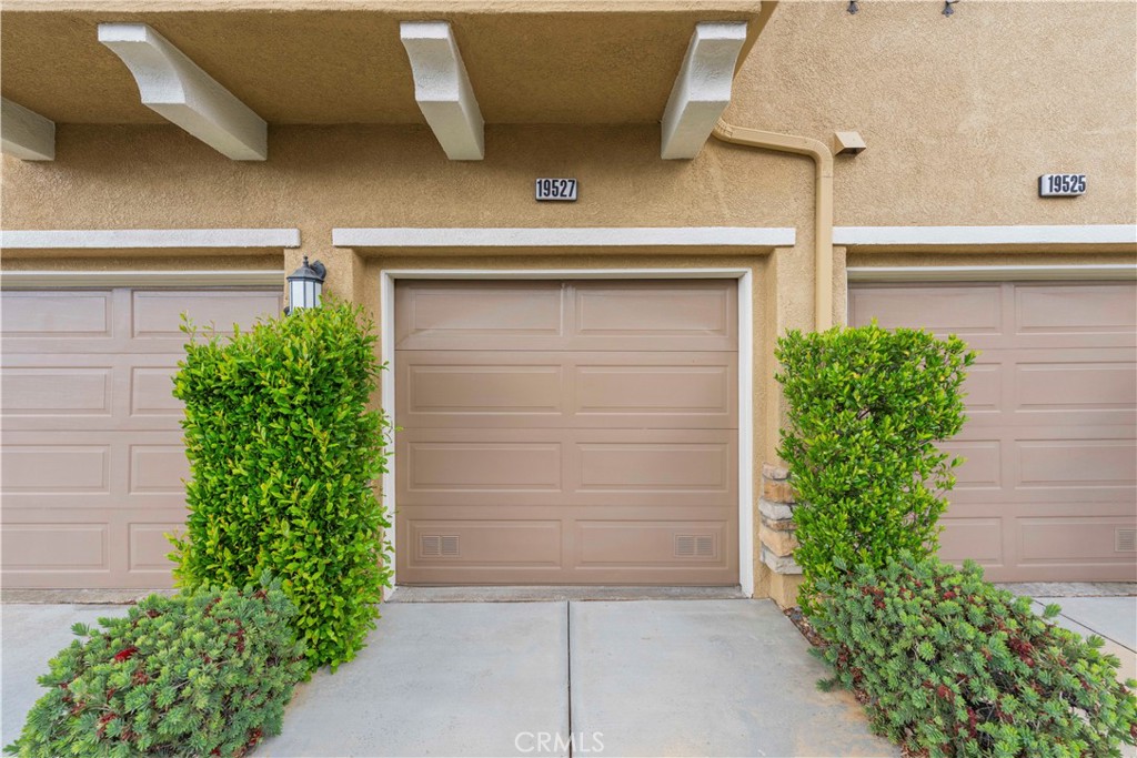 19527 Opal lane