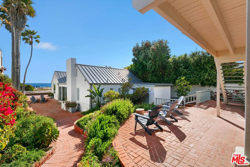 Photo of 30830 Broad Beach Road, Malibu, CA 90265 (MLS # 25546773)