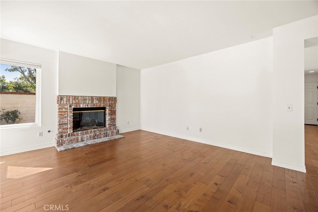 2559 Avenita Alpera, Tustin CA 92782 - Photo 12