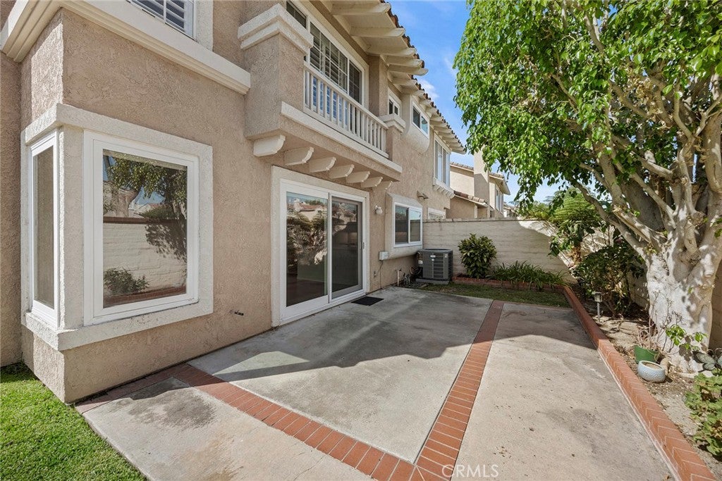 2559 Avenita Alpera, Tustin CA 92782 - Photo 26