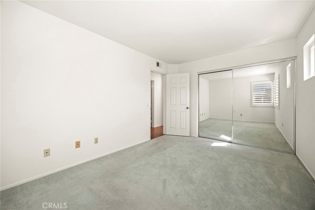 2559 Avenita Alpera, Tustin CA 92782 - Photo 19
