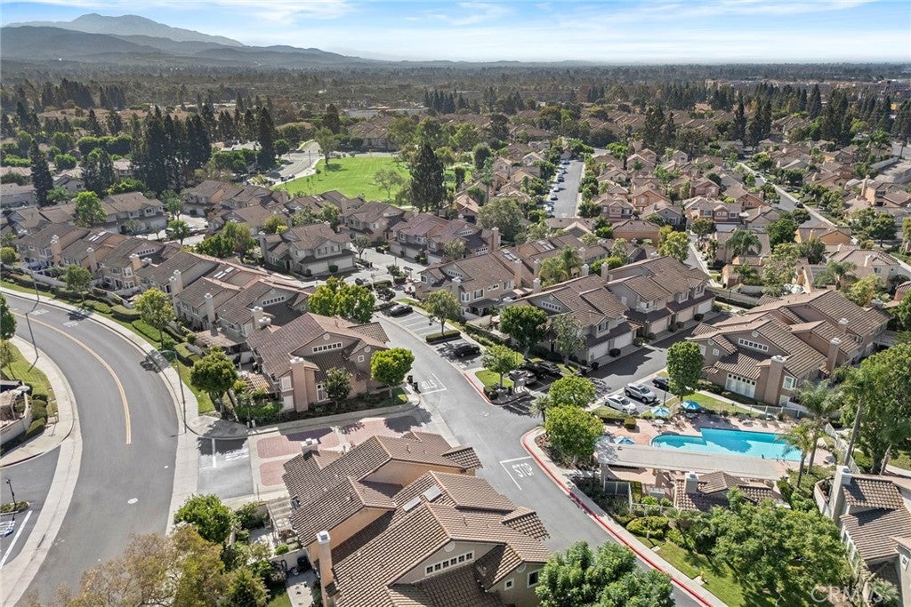 2559 Avenita Alpera, Tustin CA 92782 - Photo 31