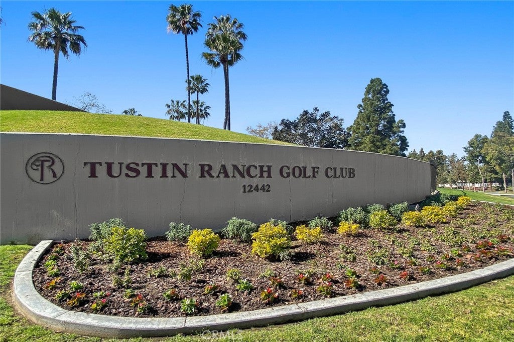 2559 Avenita Alpera, Tustin CA 92782 - Photo 35
