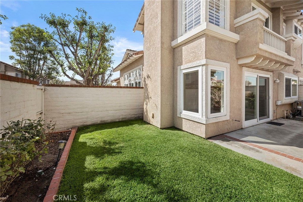 2559 Avenita Alpera, Tustin CA 92782 - Photo 27