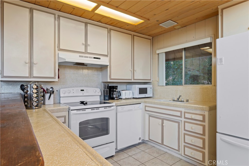 Arrowhead Woods (AWHW) - Residential