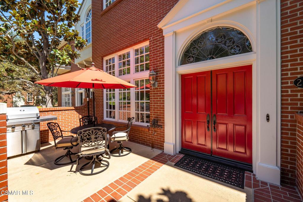 Properties 4 2479 Swanfield Court