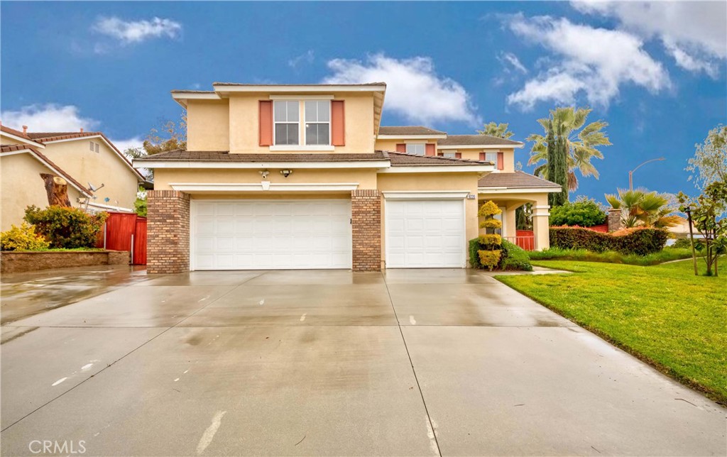 Welcome to your dream home in the desirable ORANGECREST neighborhood. Beautiful single family home boast an open spacious floor plan, Wood and carpet floor in the bedroom. One bedroom and bathroom in downstairs. Walk into dining room, large kitchen with granite counter top, lots of wood cabinets, good sized breakfast nook and dining table and open to the family room. Huge master suite and large walk-in closet, two individual sinks, separate shower and bathtub. Huge covered deck from the master bedroom. Have a loft in upstairs, it could be a game room or make a home movie theater. Separate laundry room, fireplace in family room, 3 car garage. The property located in corner lot and RV parking space is left side of home. High ranked king high school is very close. 10 minutes to UC Riverside. Conveniently located to shopping, dining and community park.